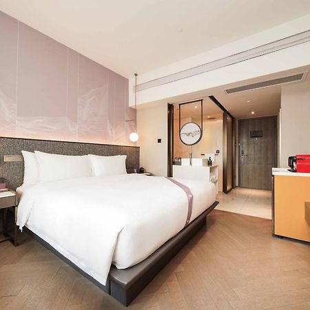 Imperial Traders Elong Hotel - Free Shuttle Bus To Canton Fair Complex & Overseas Buyer Registration Services מראה חיצוני תמונה